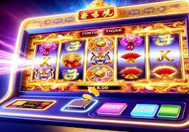 Giao diện sảnh game slot online và live casino trên mobile tại alex pereira Việt Nam